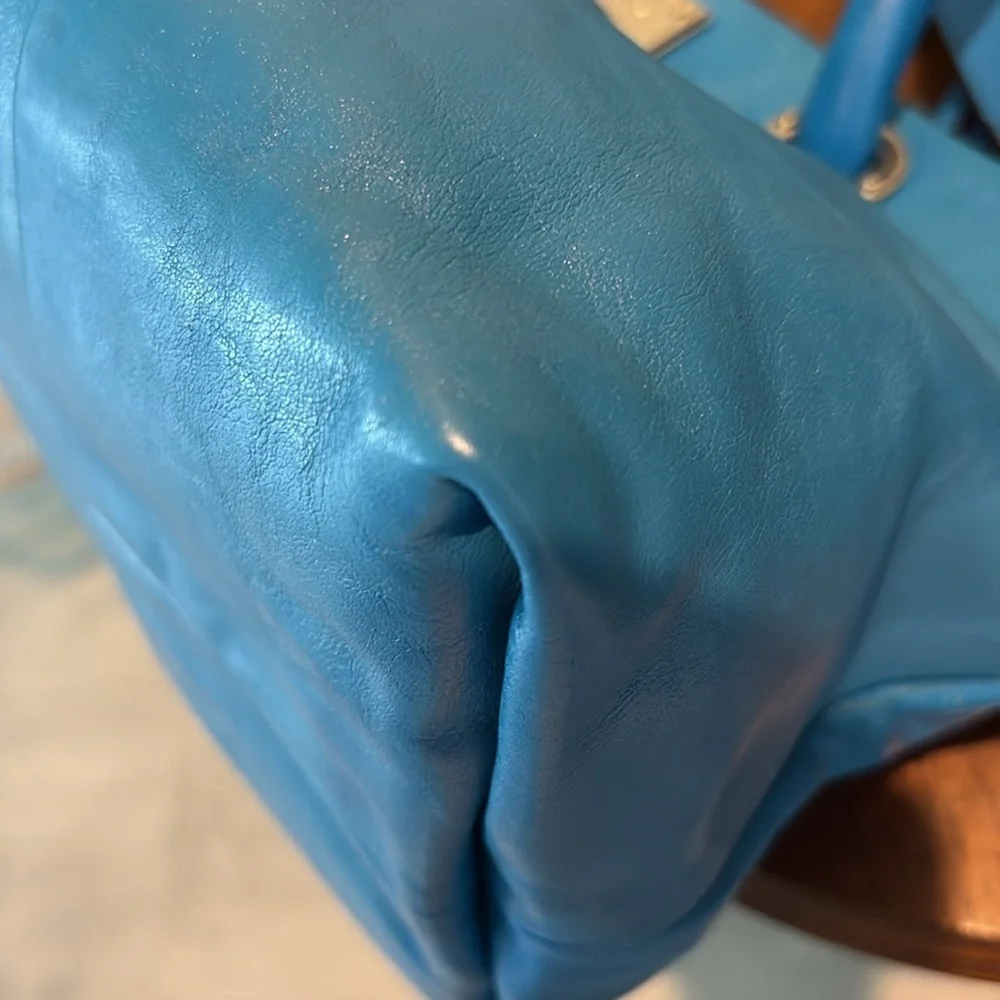 Marc Jacobs  Marc by Marc Satchel Crossbody bag  smooth leather  bright blue EUC